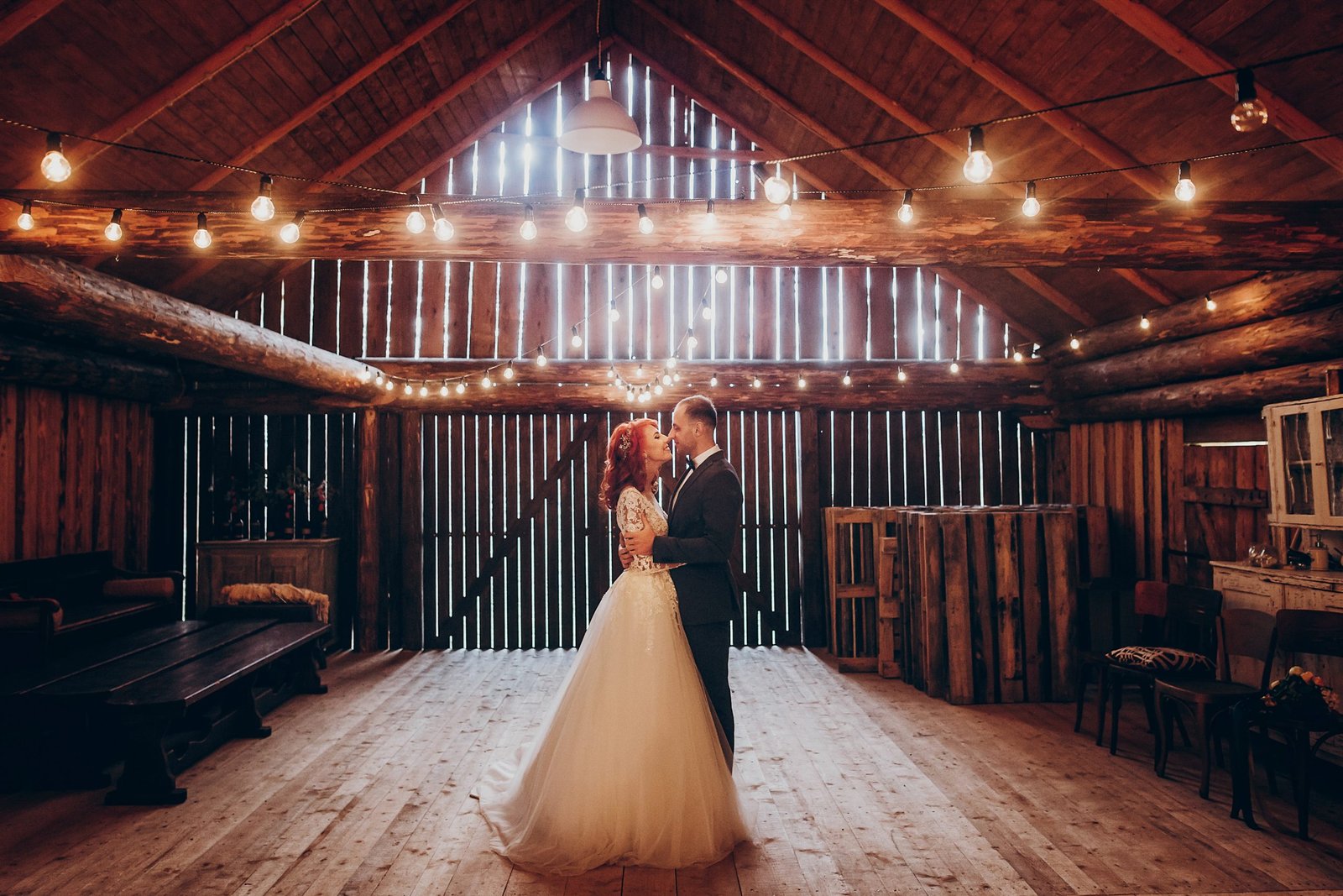 1- 10 Tips to Make an Autumn Wedding Video Unforgettable