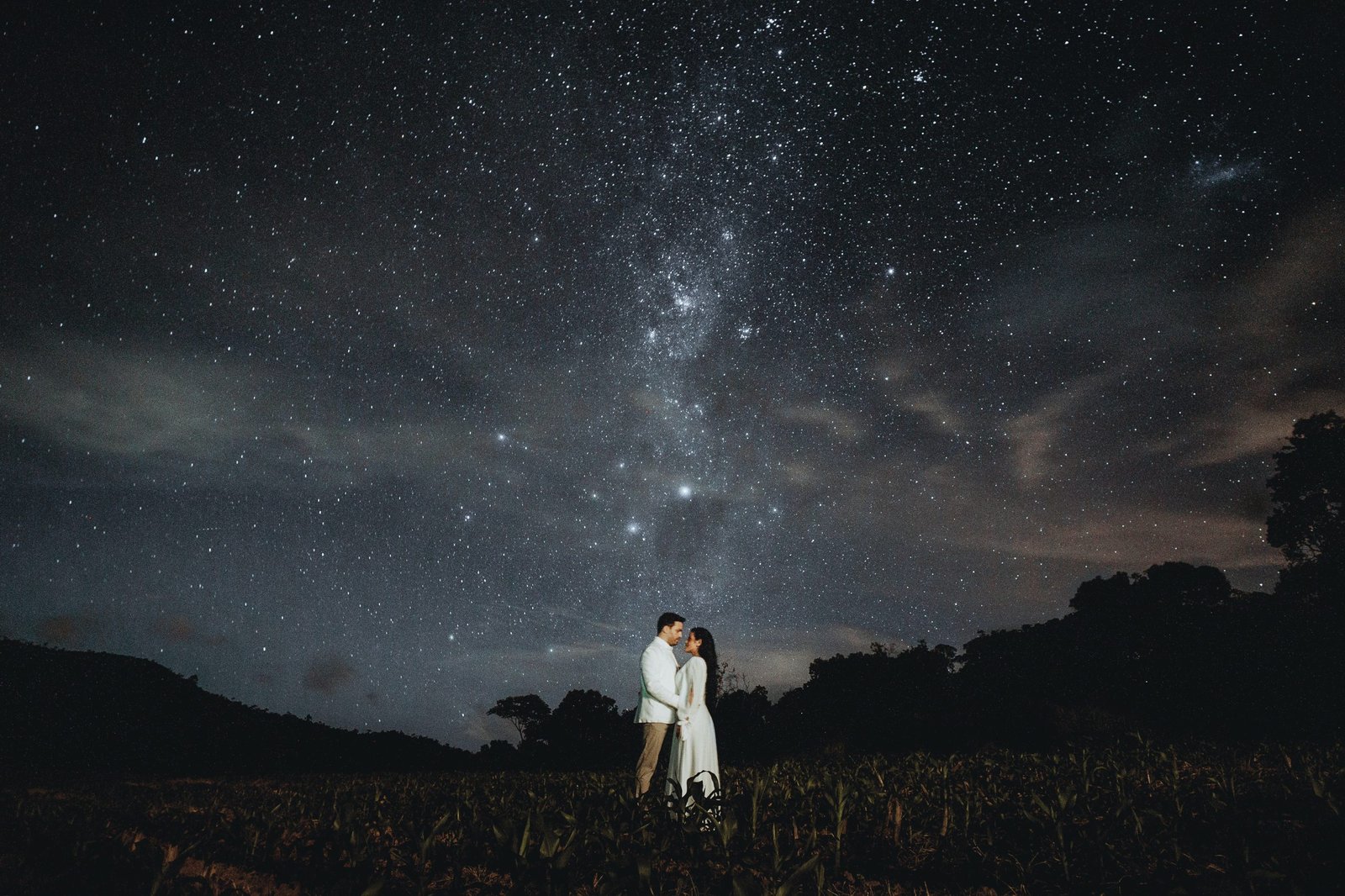 couple dance in music for the wedding film